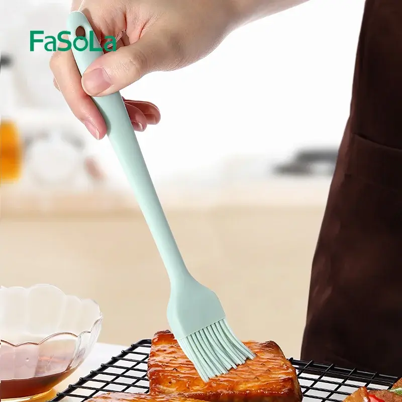 硅胶烘焙工具套装耐高温刮刀油刷打蛋器食品夹铲子